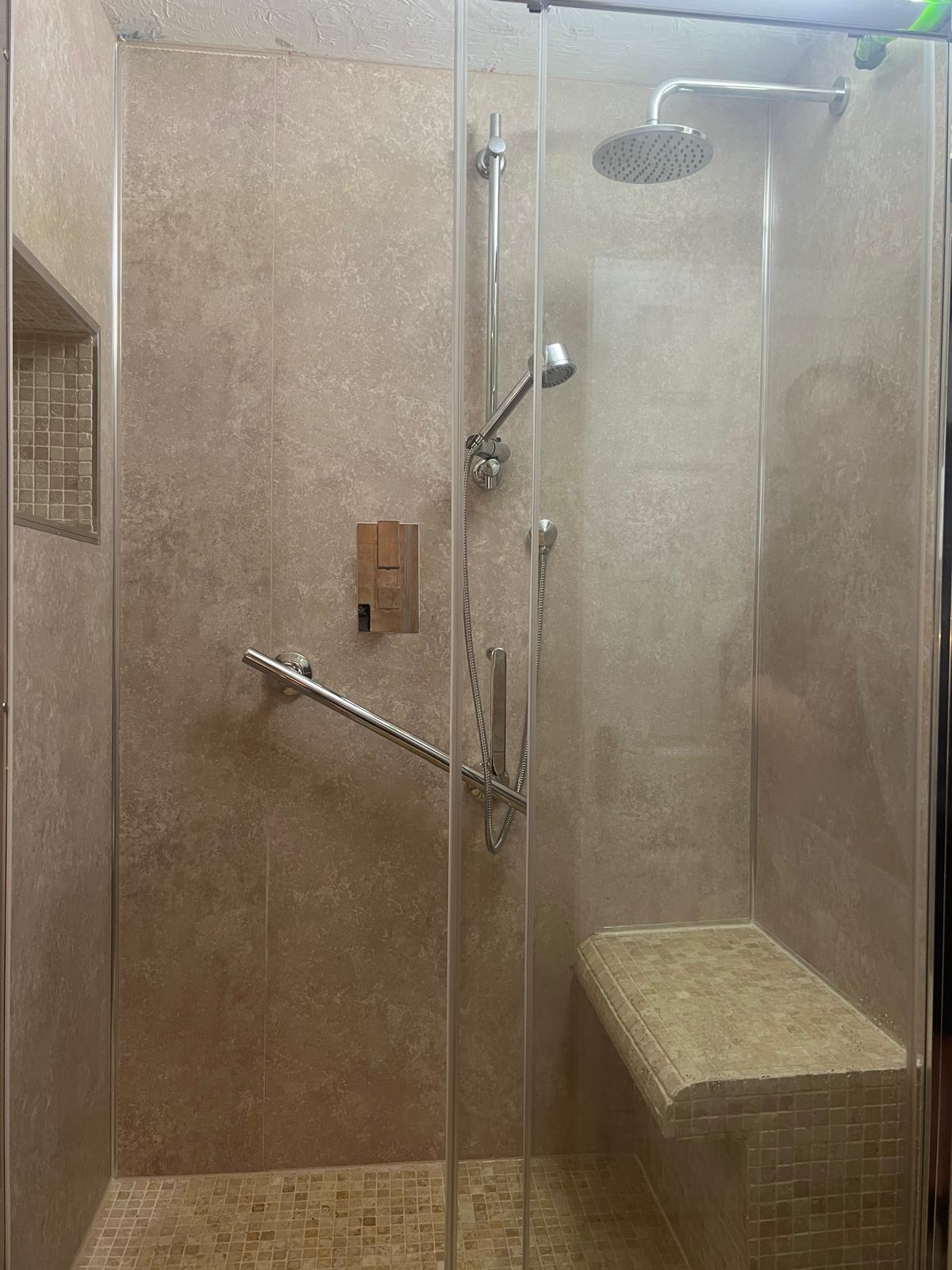 Bathrooms & Wetrooms project photo 1
