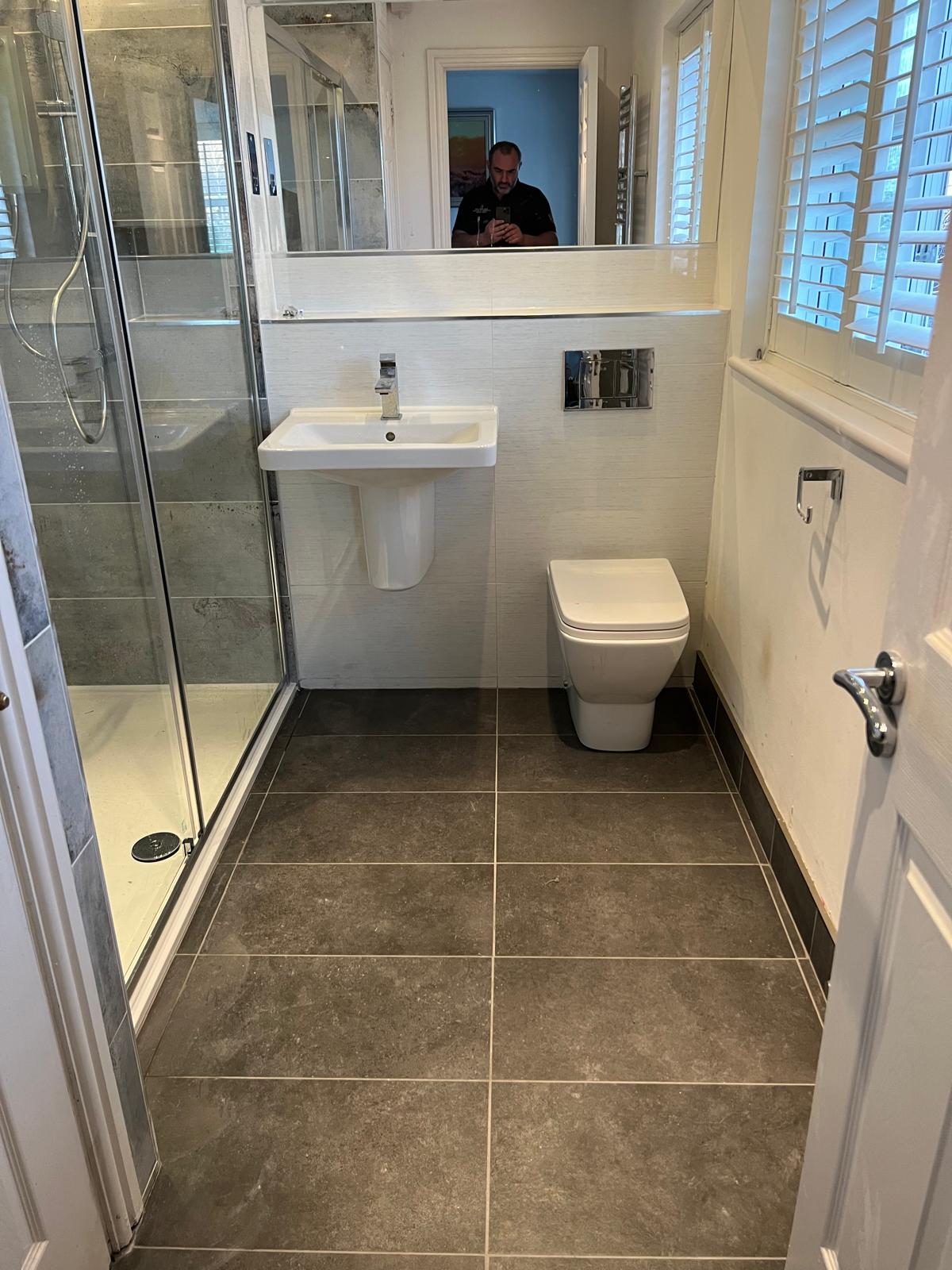 Bathrooms & Wetrooms project photo 3